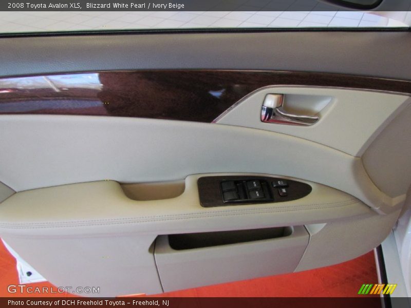 Blizzard White Pearl / Ivory Beige 2008 Toyota Avalon XLS