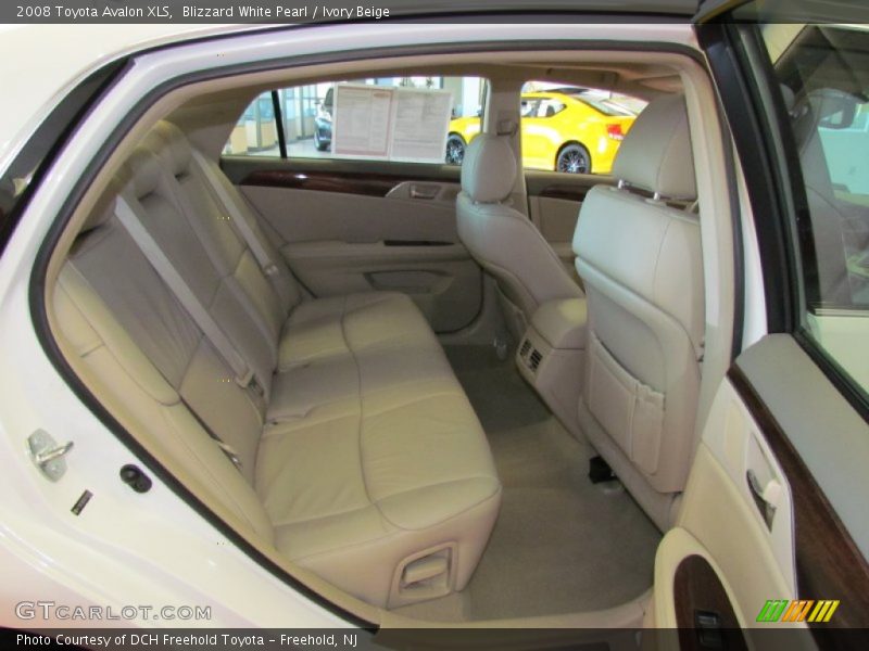 Blizzard White Pearl / Ivory Beige 2008 Toyota Avalon XLS