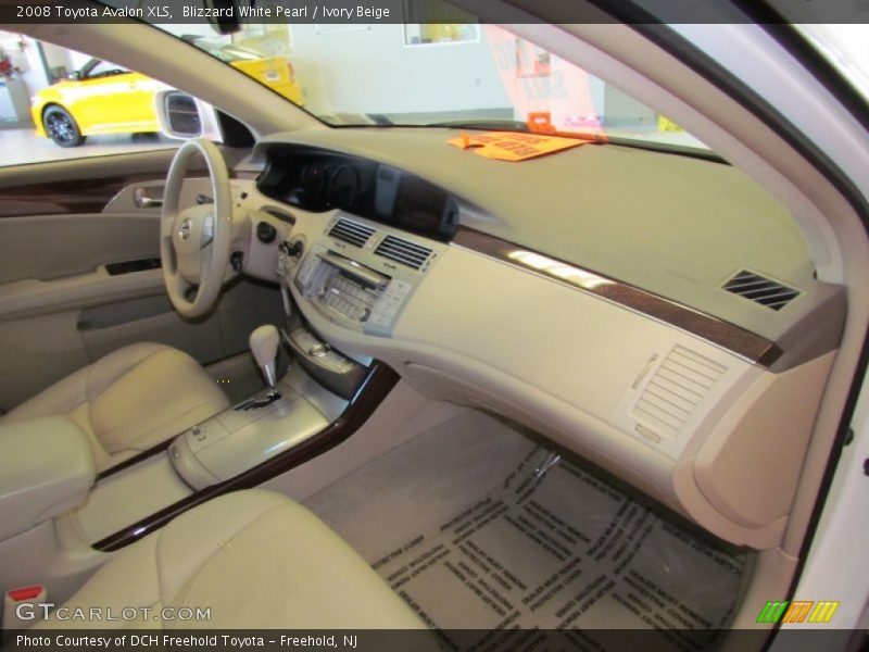 Blizzard White Pearl / Ivory Beige 2008 Toyota Avalon XLS