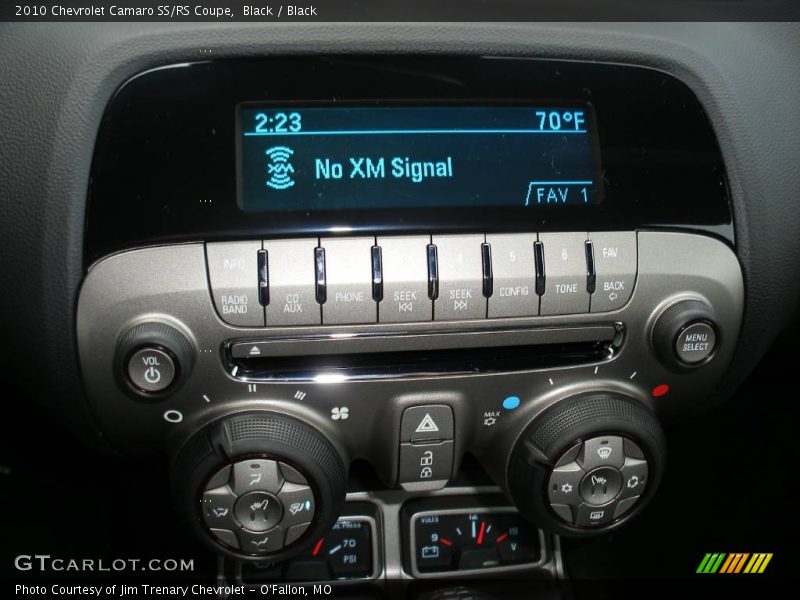 Controls of 2010 Camaro SS/RS Coupe