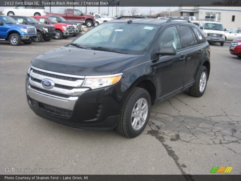 Tuxedo Black Metallic / Charcoal Black 2012 Ford Edge SE