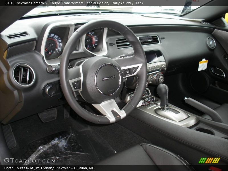 Dashboard of 2010 Camaro SS Coupe Transformers Special Edition