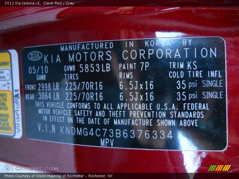 Claret Red / Gray 2011 Kia Sedona LX