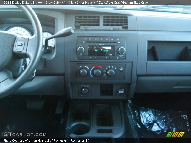 Bright Silver Metallic / Dark Slate Gray/Medium Slate Gray 2011 Dodge Dakota Big Horn Crew Cab 4x4