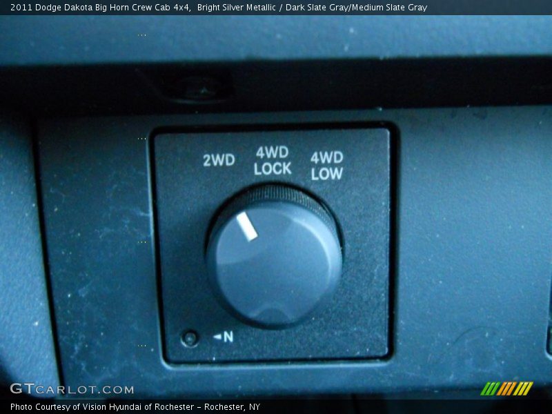Bright Silver Metallic / Dark Slate Gray/Medium Slate Gray 2011 Dodge Dakota Big Horn Crew Cab 4x4