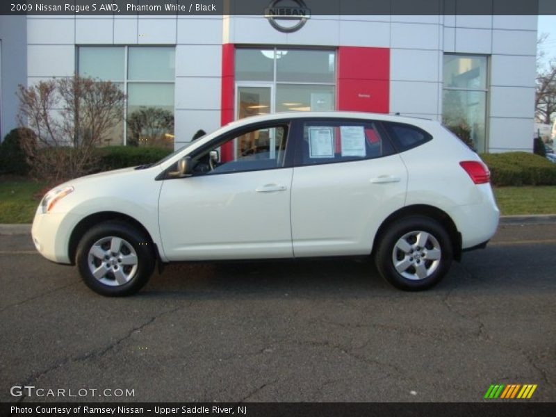 Phantom White / Black 2009 Nissan Rogue S AWD