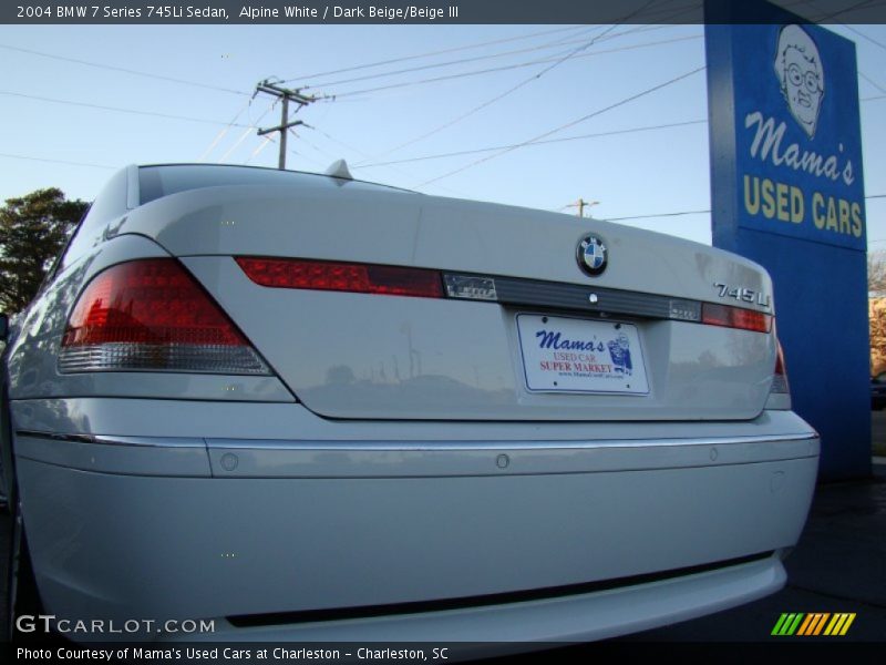 Alpine White / Dark Beige/Beige III 2004 BMW 7 Series 745Li Sedan