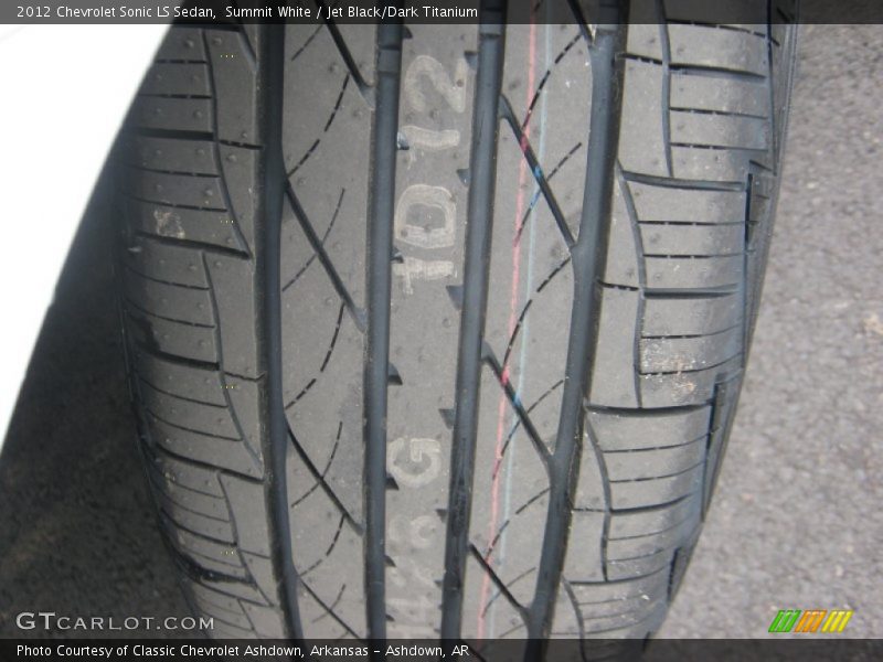 Summit White / Jet Black/Dark Titanium 2012 Chevrolet Sonic LS Sedan