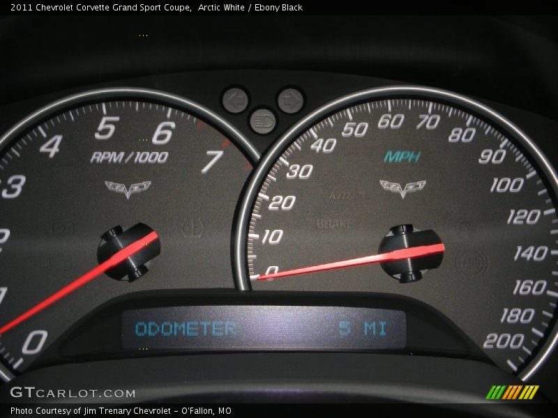Arctic White / Ebony Black 2011 Chevrolet Corvette Grand Sport Coupe