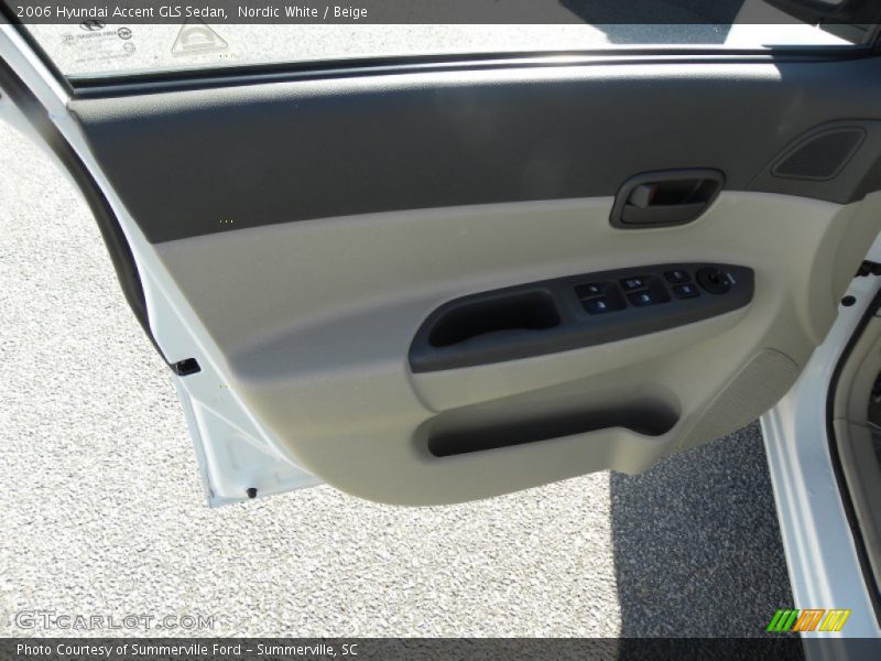 Nordic White / Beige 2006 Hyundai Accent GLS Sedan