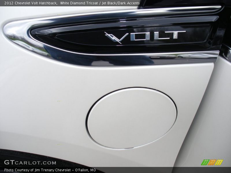 White Diamond Tricoat / Jet Black/Dark Accents 2012 Chevrolet Volt Hatchback