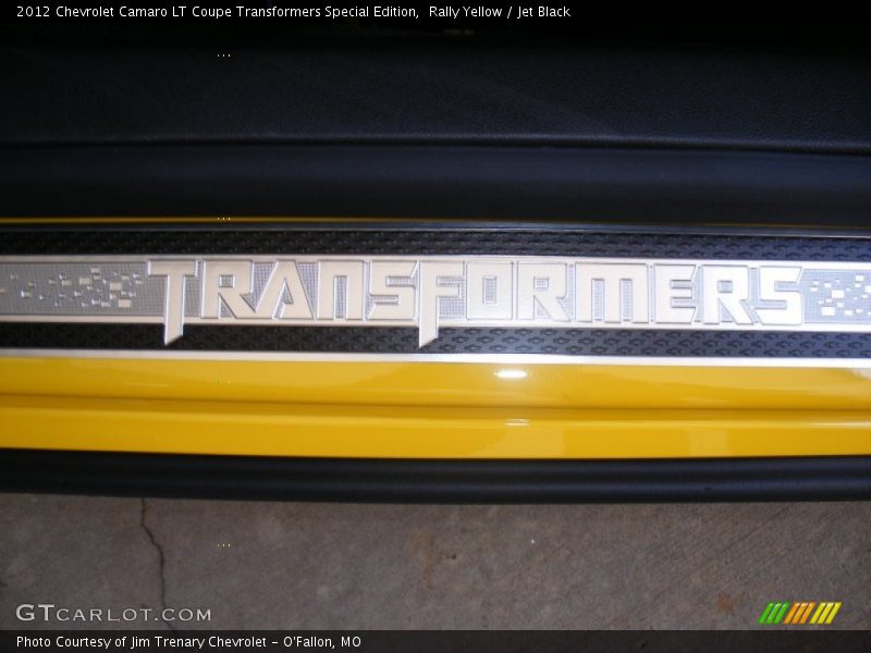 Transformers Edition Doorsill - 2012 Chevrolet Camaro LT Coupe Transformers Special Edition