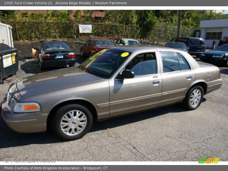 Arizona Beige Metallic / Medium Parchment 2005 Ford Crown Victoria LX