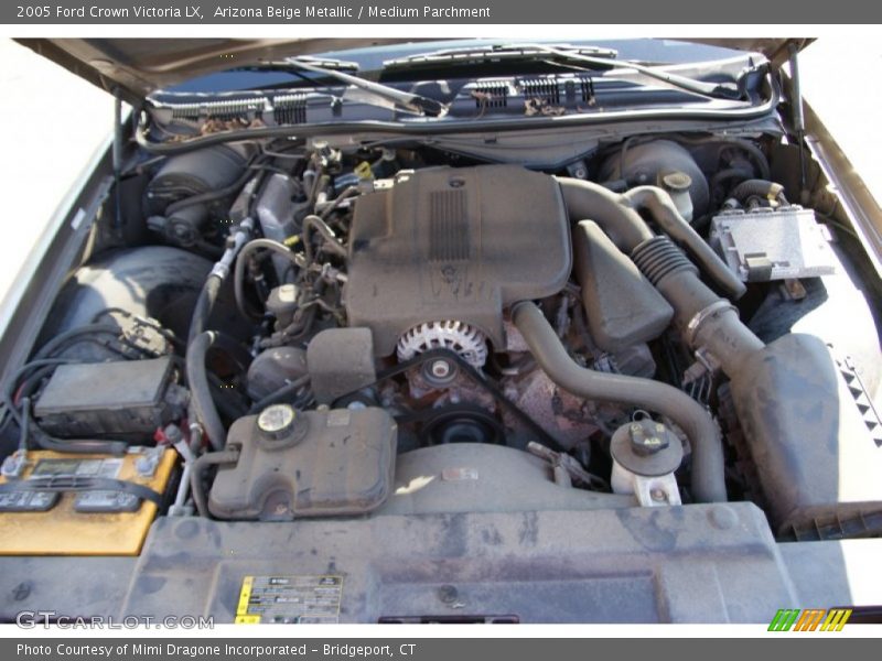 Arizona Beige Metallic / Medium Parchment 2005 Ford Crown Victoria LX