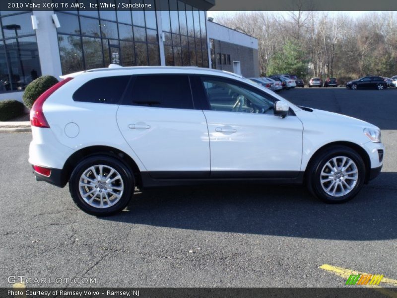 Ice White / Sandstone 2010 Volvo XC60 T6 AWD