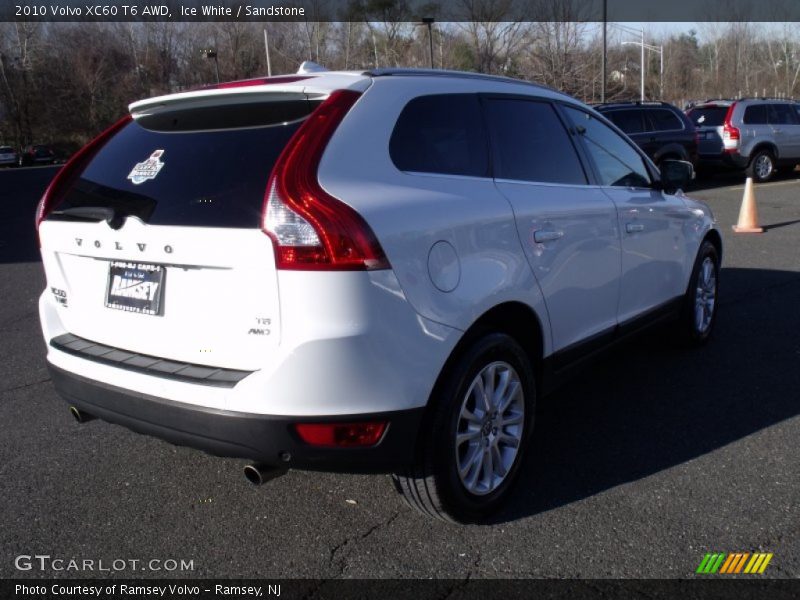 Ice White / Sandstone 2010 Volvo XC60 T6 AWD