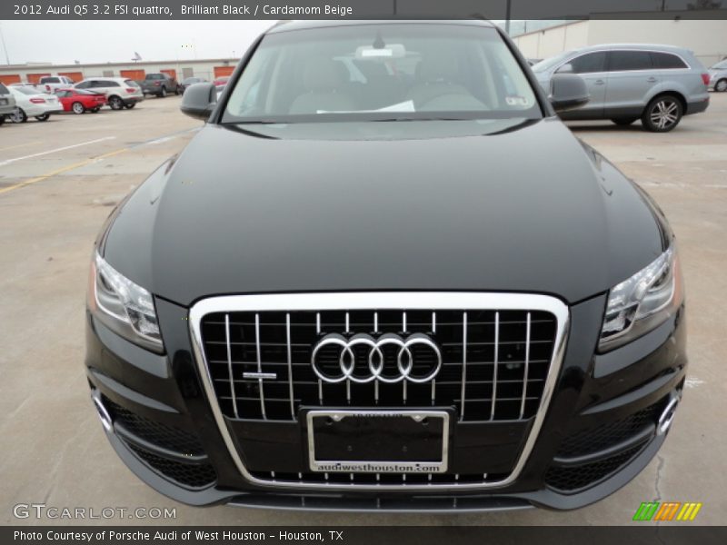 Brilliant Black / Cardamom Beige 2012 Audi Q5 3.2 FSI quattro