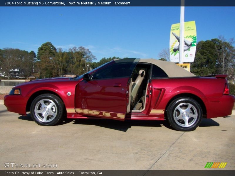 Redfire Metallic / Medium Parchment 2004 Ford Mustang V6 Convertible