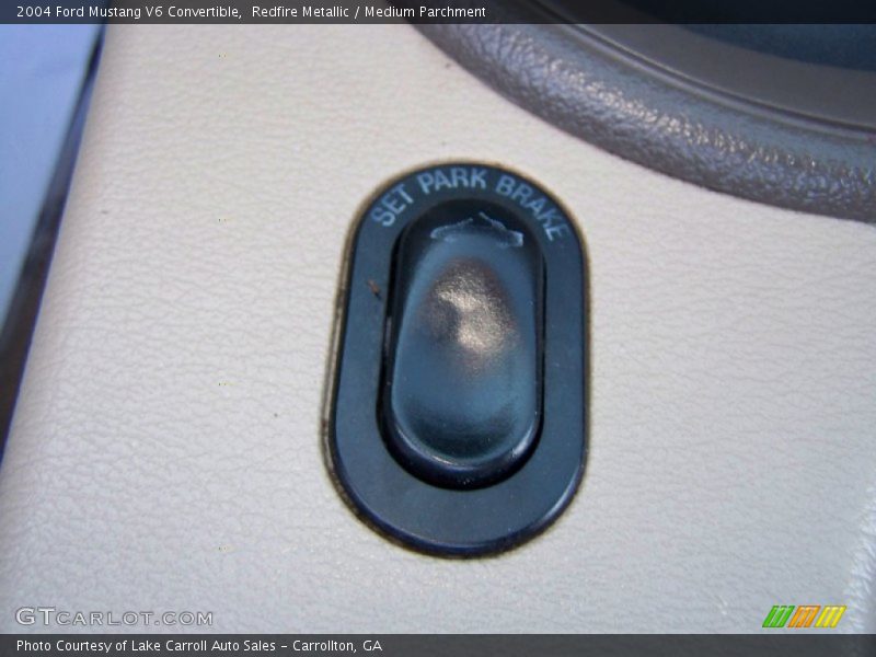Redfire Metallic / Medium Parchment 2004 Ford Mustang V6 Convertible