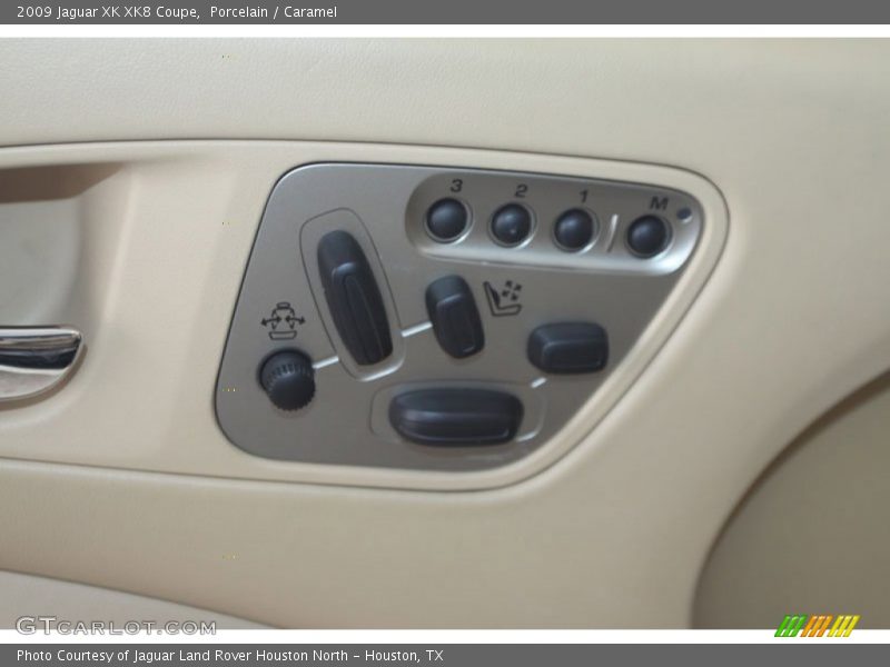 Porcelain / Caramel 2009 Jaguar XK XK8 Coupe