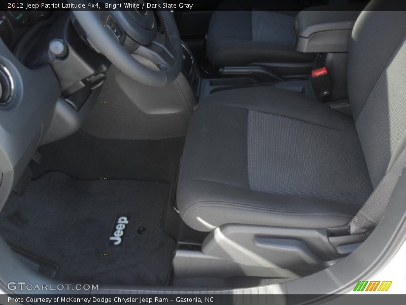 Bright White / Dark Slate Gray 2012 Jeep Patriot Latitude 4x4