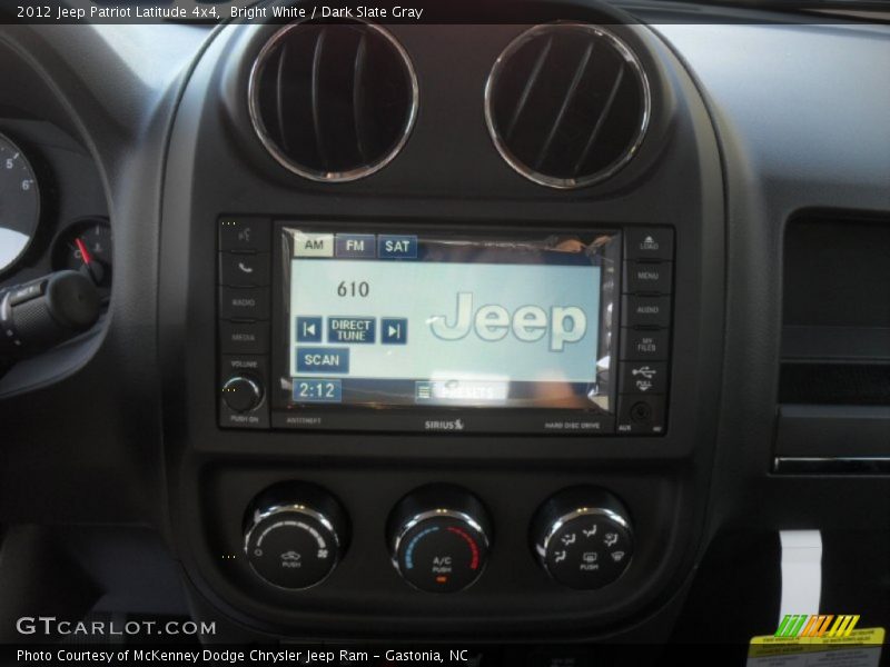 Bright White / Dark Slate Gray 2012 Jeep Patriot Latitude 4x4