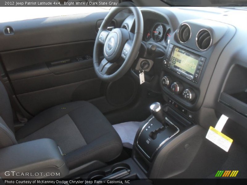 Bright White / Dark Slate Gray 2012 Jeep Patriot Latitude 4x4