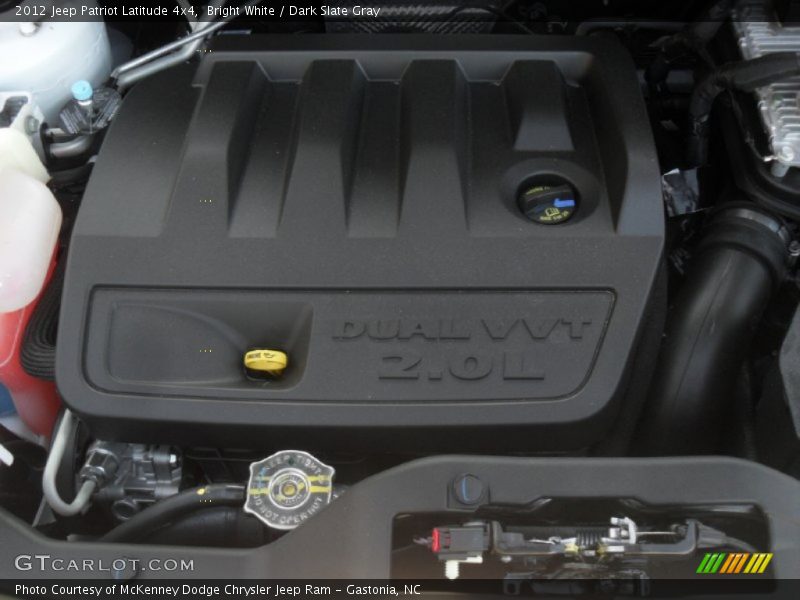 Bright White / Dark Slate Gray 2012 Jeep Patriot Latitude 4x4