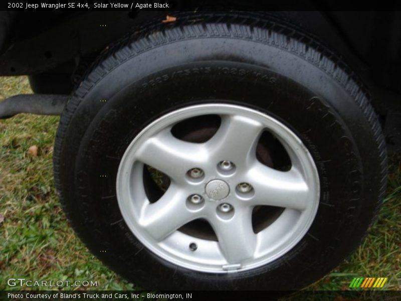  2002 Wrangler SE 4x4 Wheel
