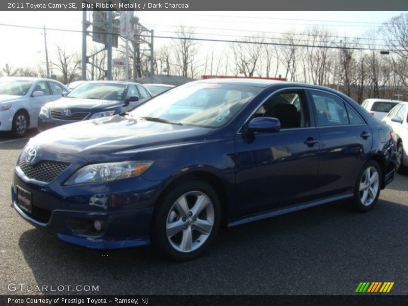 Blue Ribbon Metallic / Dark Charcoal 2011 Toyota Camry SE