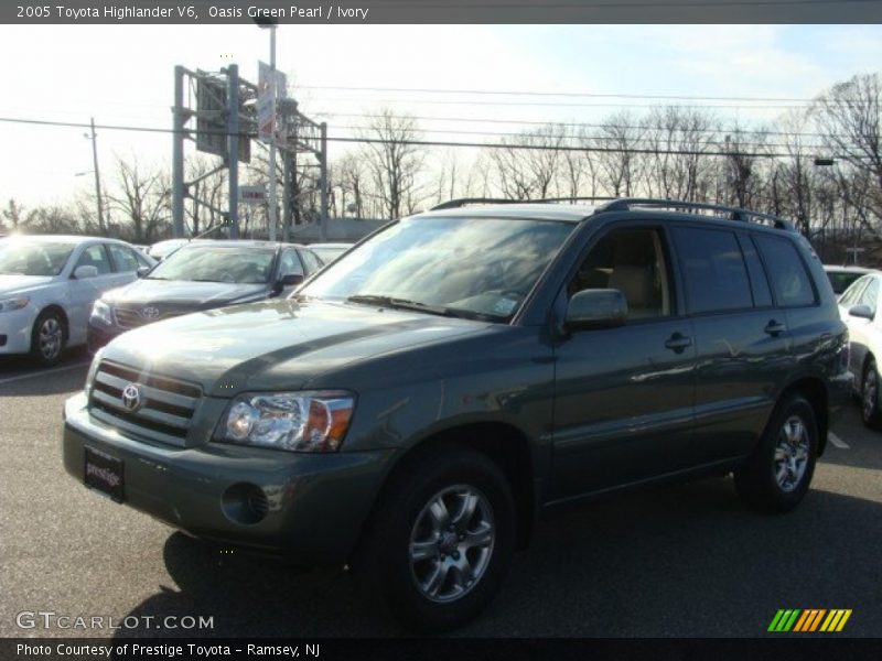 Oasis Green Pearl / Ivory 2005 Toyota Highlander V6