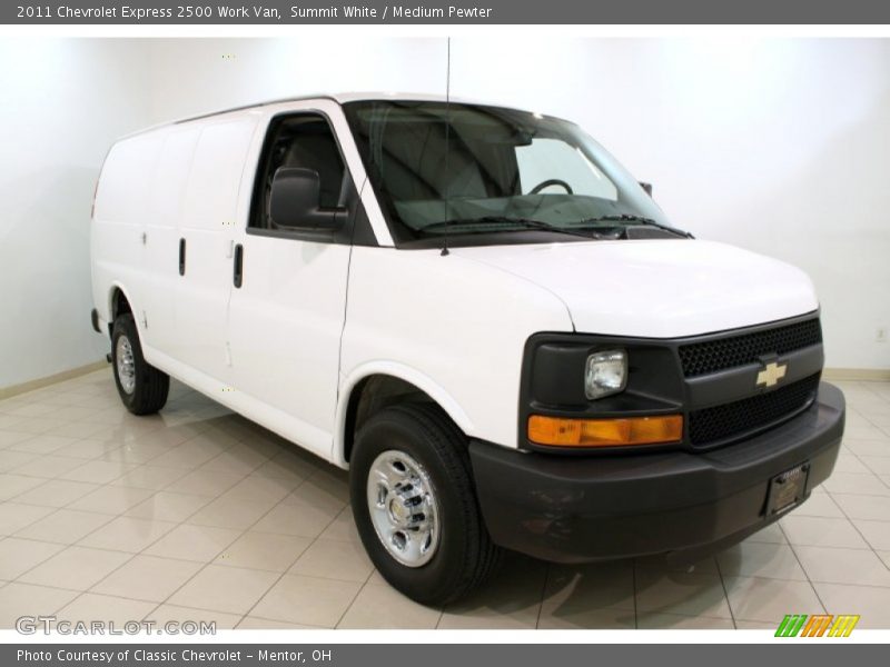 Summit White / Medium Pewter 2011 Chevrolet Express 2500 Work Van