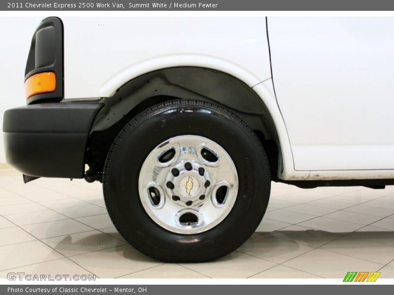  2011 Express 2500 Work Van Wheel