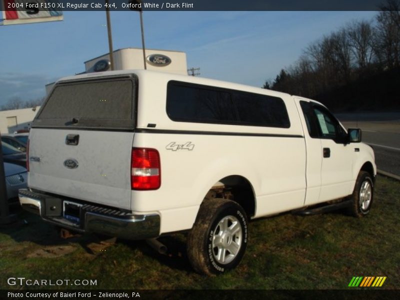Oxford White / Dark Flint 2004 Ford F150 XL Regular Cab 4x4