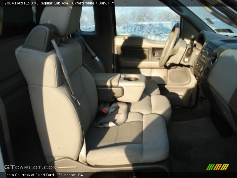 Oxford White / Dark Flint 2004 Ford F150 XL Regular Cab 4x4