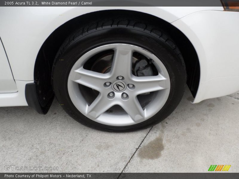 White Diamond Pearl / Camel 2005 Acura TL 3.2