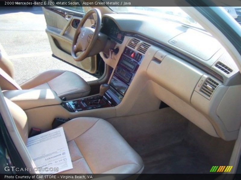 Aspen Green Metallic / Java 2000 Mercedes-Benz E 320 4Matic Sedan