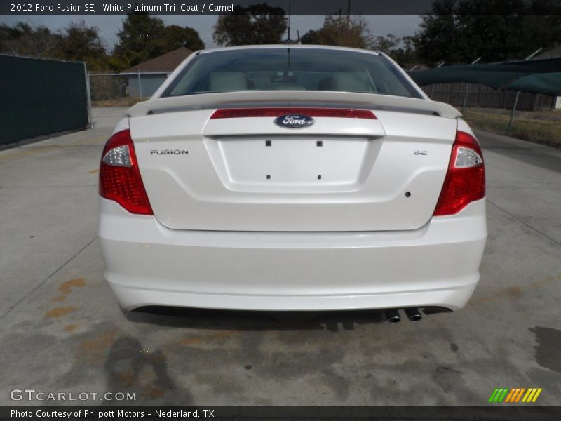 White Platinum Tri-Coat / Camel 2012 Ford Fusion SE