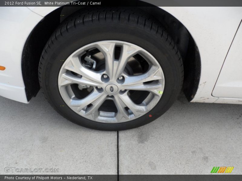 White Platinum Tri-Coat / Camel 2012 Ford Fusion SE