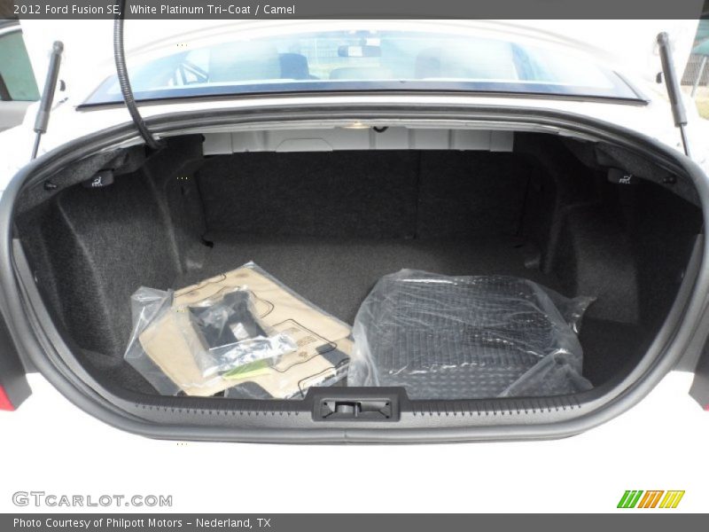 White Platinum Tri-Coat / Camel 2012 Ford Fusion SE