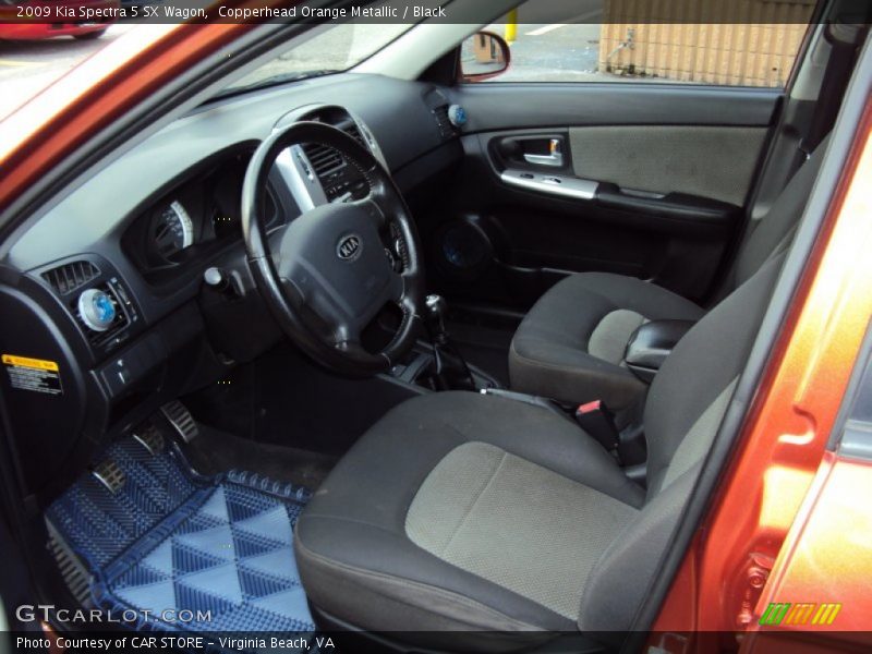  2009 Spectra 5 SX Wagon Black Interior