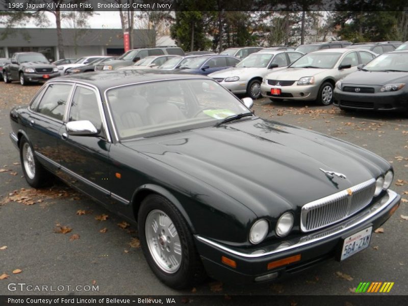 Brooklands Green / Ivory 1995 Jaguar XJ Vanden Plas