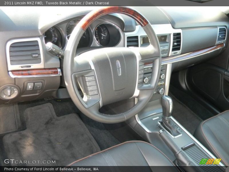Tuxedo Black Metallic / Dark Charcoal 2011 Lincoln MKZ FWD