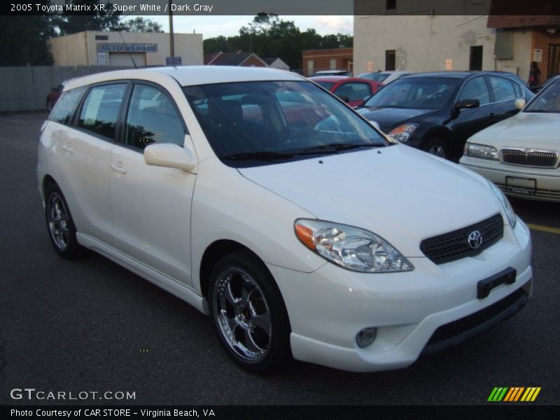 Super White / Dark Gray 2005 Toyota Matrix XR