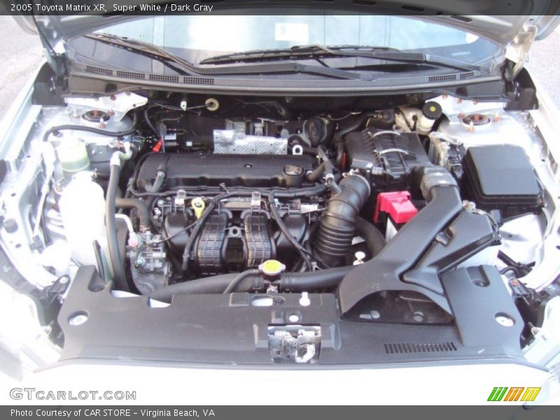 Super White / Dark Gray 2005 Toyota Matrix XR