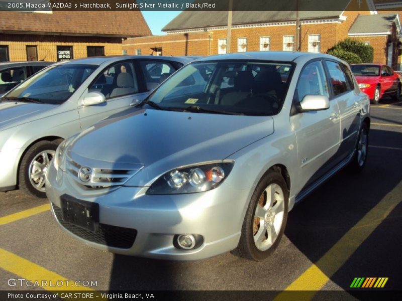 Sunlight Silver Metallic / Black/Red 2005 Mazda MAZDA3 s Hatchback