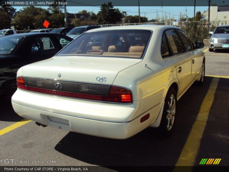 Ivory Pearl / Beige 1995 Infiniti Q 45