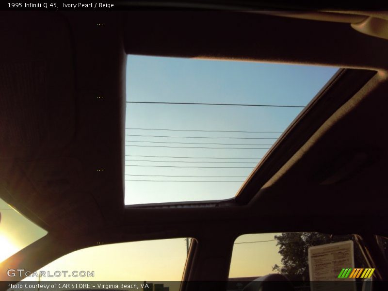 Ivory Pearl / Beige 1995 Infiniti Q 45