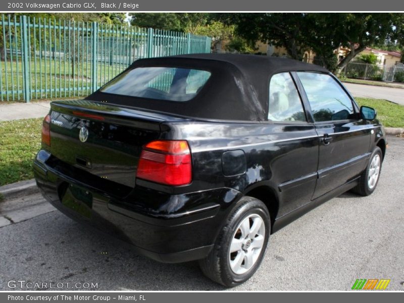 Black / Beige 2002 Volkswagen Cabrio GLX