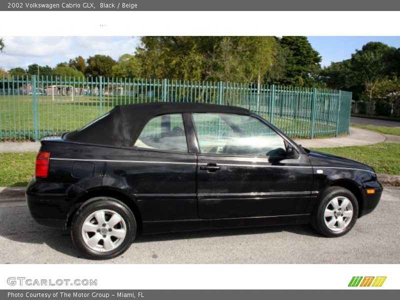 Black / Beige 2002 Volkswagen Cabrio GLX